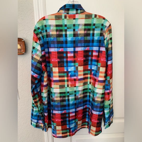 Multi-colored Button-up Shirt - Picture 5 of 5